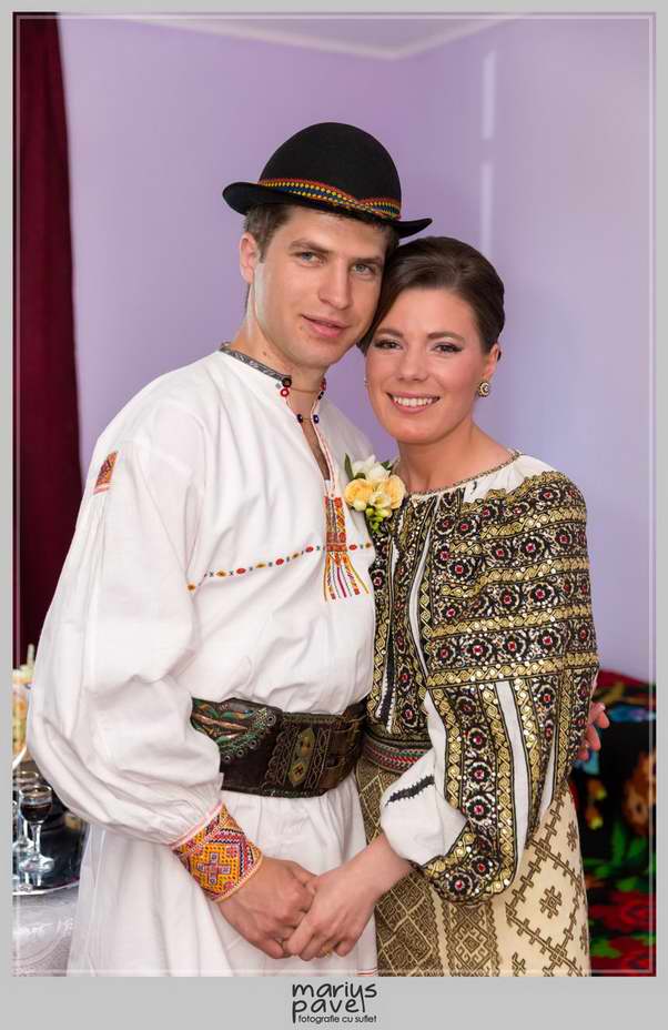 Foto nunta costume populare Brasov