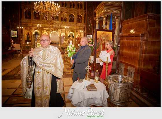 Fotografii botez Piata Sfatului Brasov